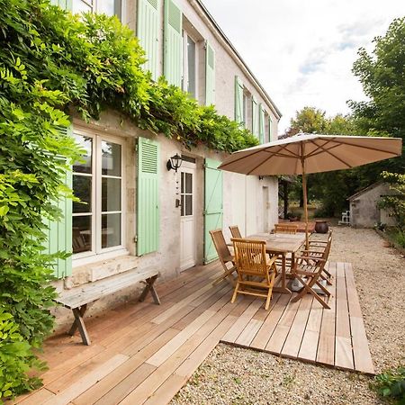 Le Jardin De Josnes Bed & Breakfast Exterior photo