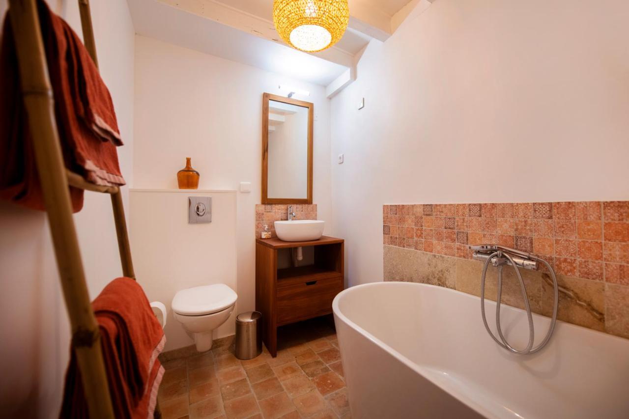 Le Jardin De Josnes Bed & Breakfast Exterior photo